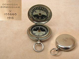 WW1 Dennison MK V pocket compass with Singers Patent style dial dated 1916